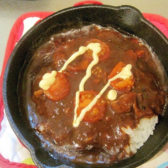 残ったカレーでカレートマトマヨ焼きカレー